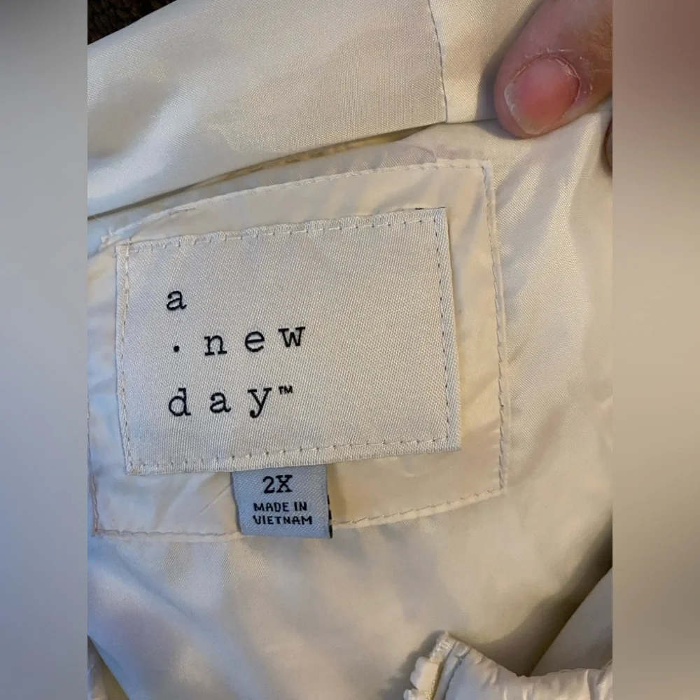 A New Day Cream Hooded Puffer Jacket - Picture 4 of 4